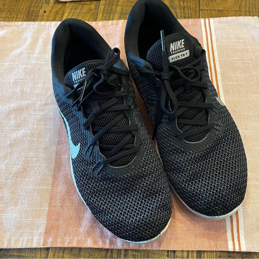Nike Flex Tr 7 Womens Training Shoes
